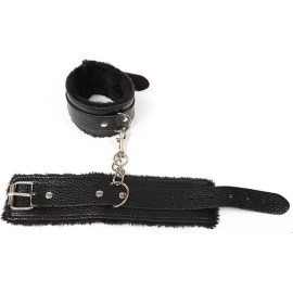 Fetish Fever - Pouta s kožešinou